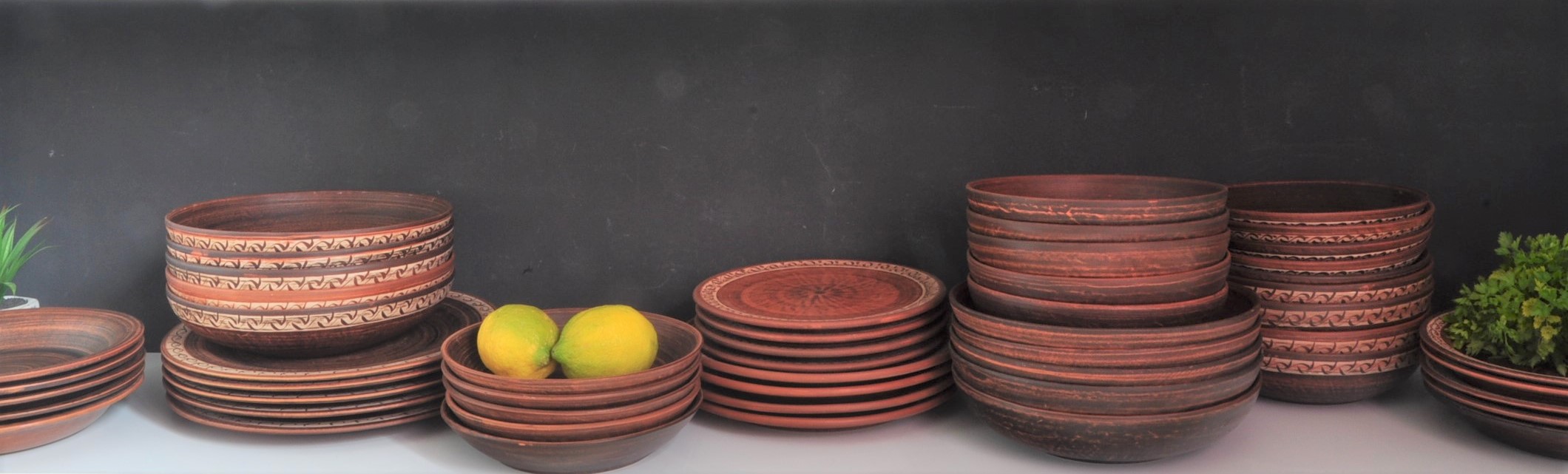 Mlecna keramika foto